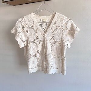 🪞 NEW daisy crochet knit button front short sleeve top in light ivory